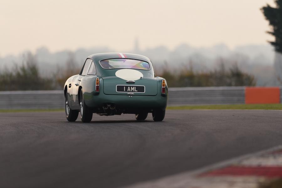  Aston Martin DB4 GT Continuation 2017 года  (WW) (фото 70 из 83)